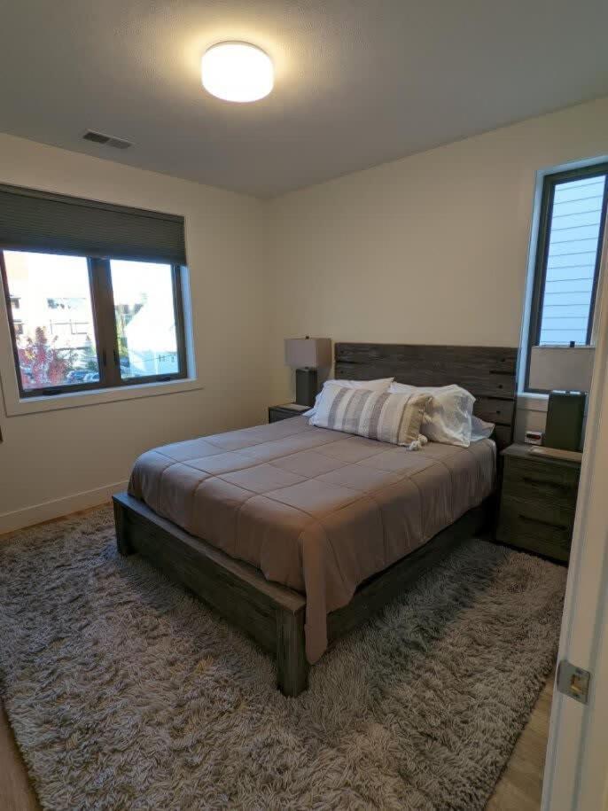 Location Location - Capri Condo 212 Traverse City Bagian luar foto